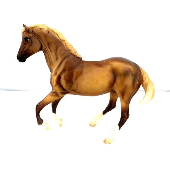 Breyer Quarter Horse Sorrel Mare Chestnut 6" Tall Classics Vintage - Picture 1 of 7